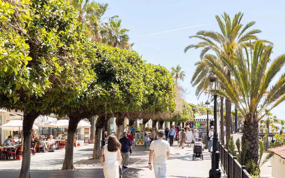 Apartamento frente a la playa en el corazón de Marbella