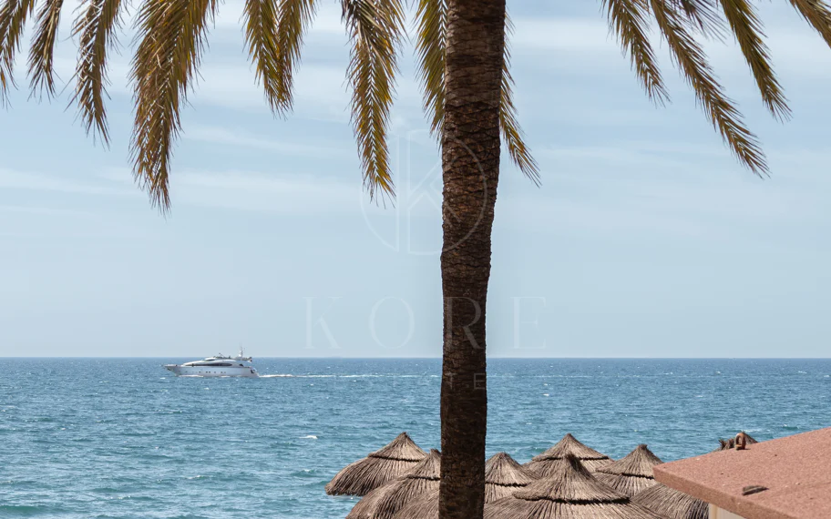 Apartamento frente a la playa en el corazón de Marbella
