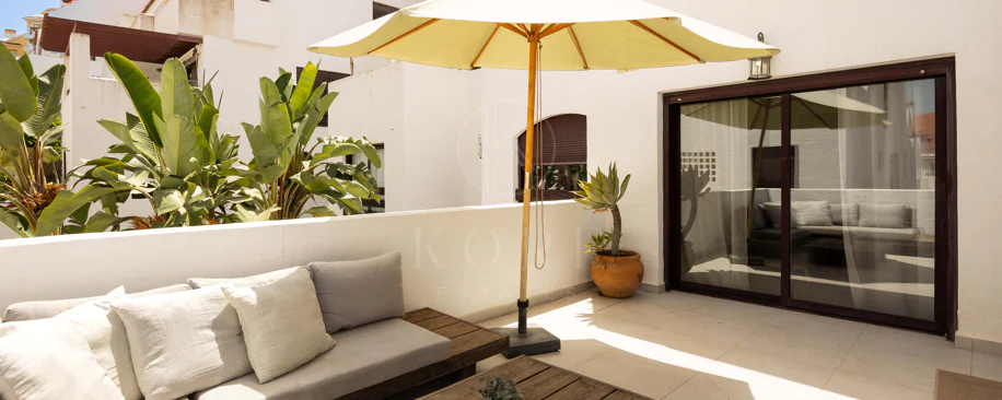 Luxury 3-bedroom apartment in Nueva Andalucía, close to the beach with sea views