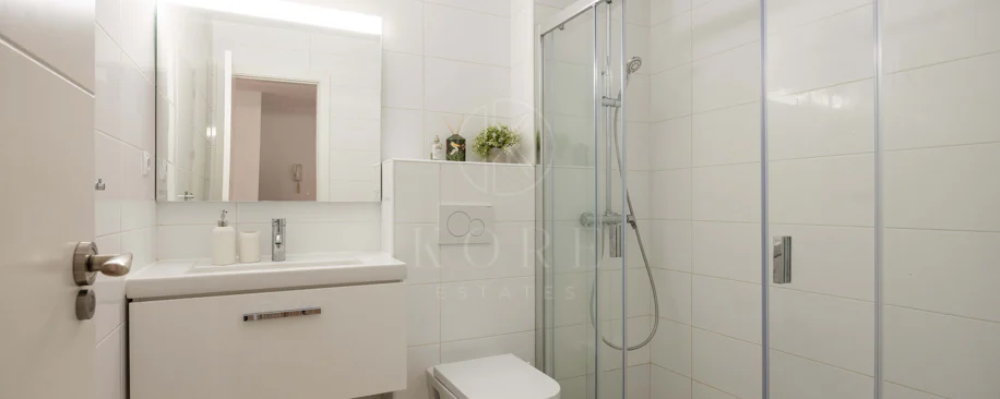 Luxury 3-bedroom apartment in Nueva Andalucía, close to the beach with sea views