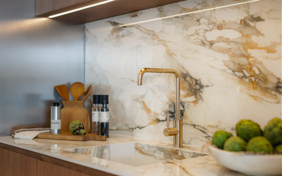 Maison Amani, Marbella Milla de Oro – totalmente reconstruida y diseñada meticulosamente, donde cada detalle exuda calidad y estilo.