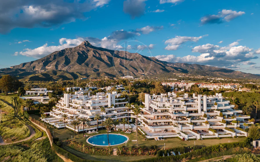 Maison Amani, Marbella Milla de Oro – totalmente reconstruida y diseñada meticulosamente, donde cada detalle exuda calidad y estilo.