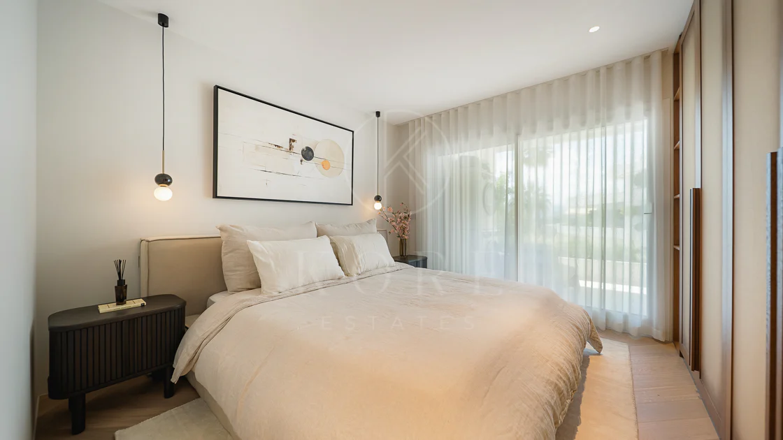 Maison Amani, Marbella Milla de Oro – totalmente reconstruida y diseñada meticulosamente, donde cada detalle exuda calidad y estilo.