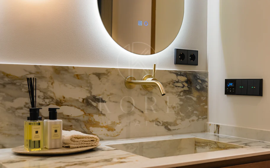 Maison Amani, Marbella Milla de Oro – totalmente reconstruida y diseñada meticulosamente, donde cada detalle exuda calidad y estilo.