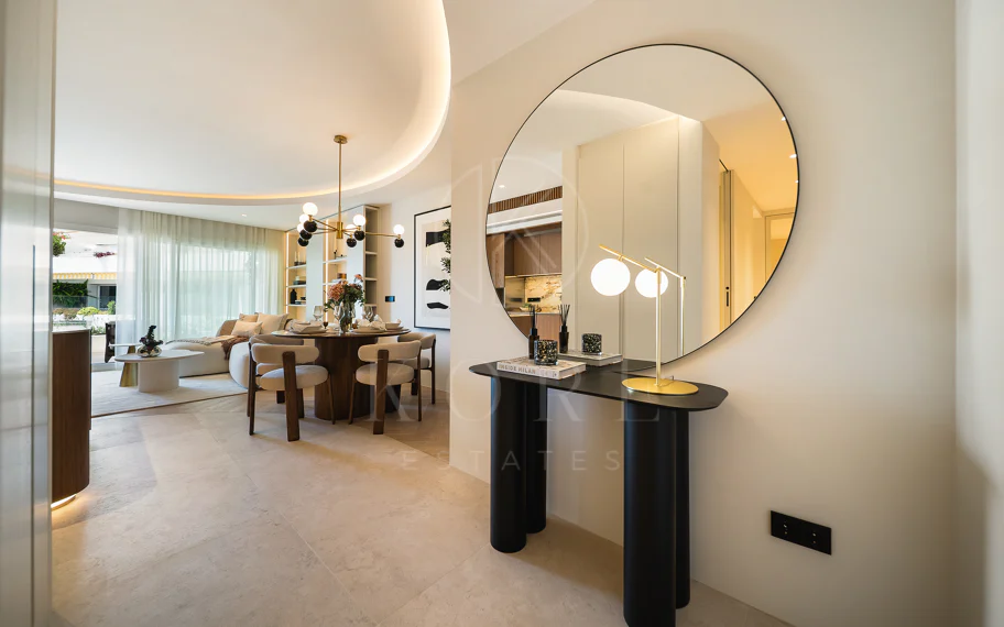 Maison Amani, Marbella Milla de Oro – totalmente reconstruida y diseñada meticulosamente, donde cada detalle exuda calidad y estilo.