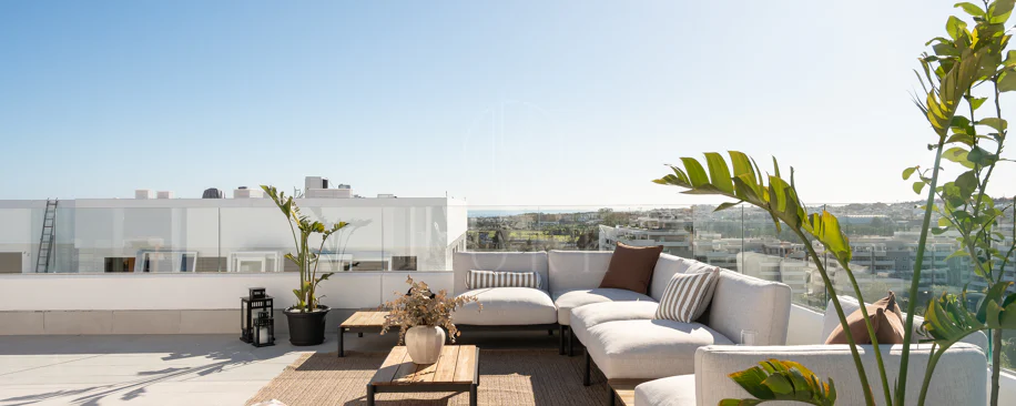 Exclusive 4 BedroomsPenthouse in La Campana