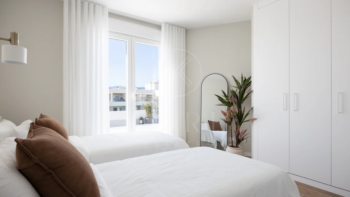 Exclusive 4 BedroomsPenthouse in La Campana