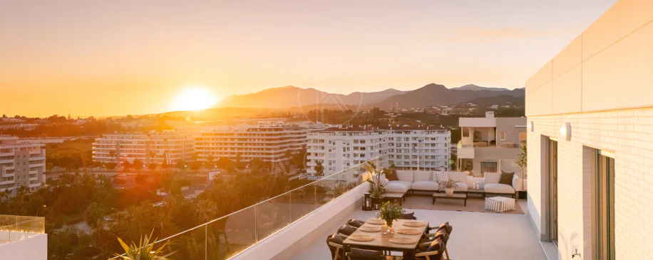Exclusive 4 BedroomsPenthouse in La Campana
