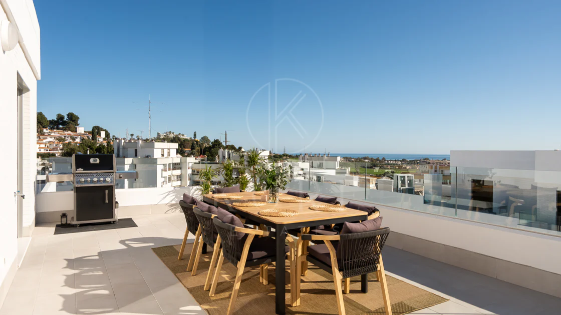 Exclusive 4 BedroomsPenthouse in La Campana