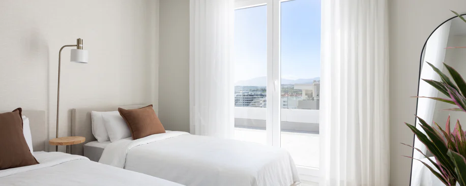 Exclusive 4 BedroomsPenthouse in La Campana