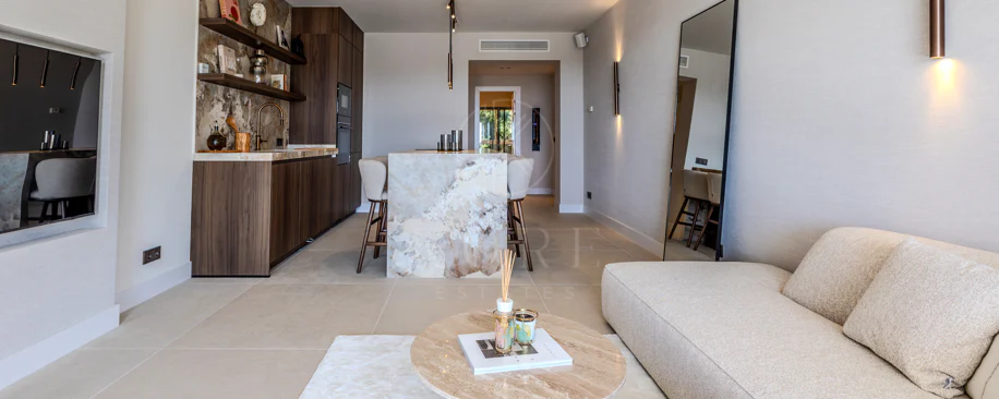 Apartment for sale in La Quinta, Benahavis