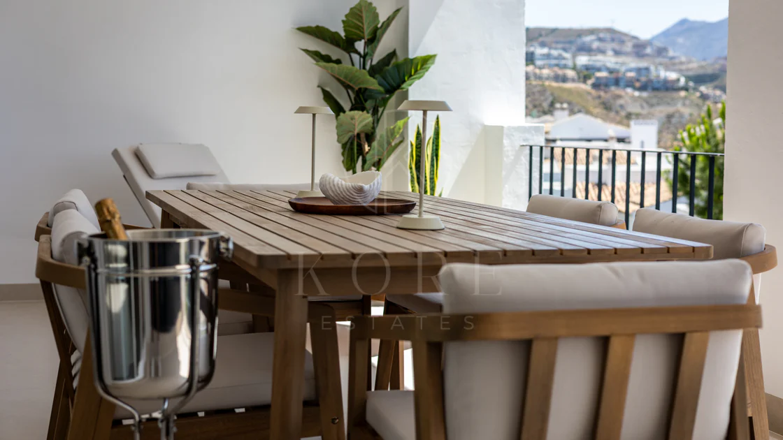 Apartment for sale in La Quinta, Benahavis