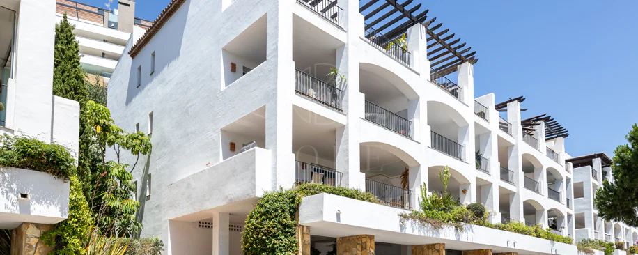 Apartment for sale in La Quinta, Benahavis
