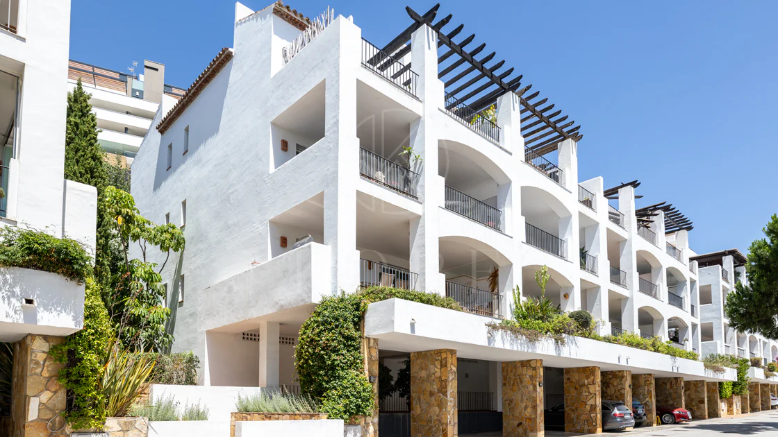 Apartment for sale in La Quinta, Benahavis