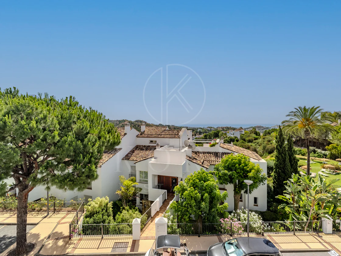 Apartment for sale in La Quinta, Benahavis