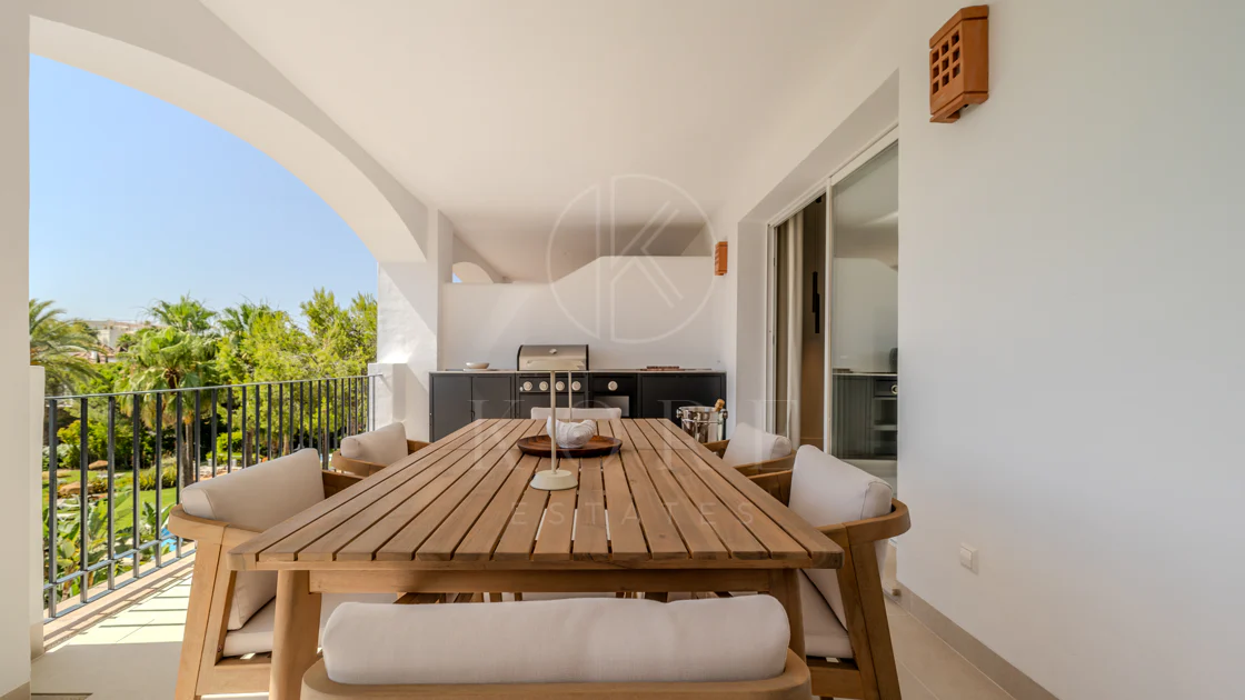 Apartment for sale in La Quinta, Benahavis