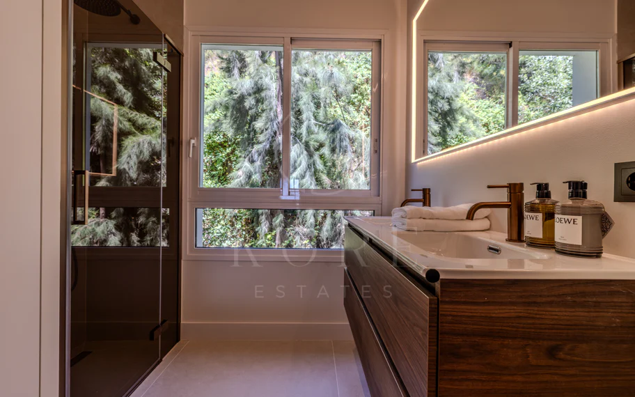 Apartamento en venta en La Quinta, Benahavis