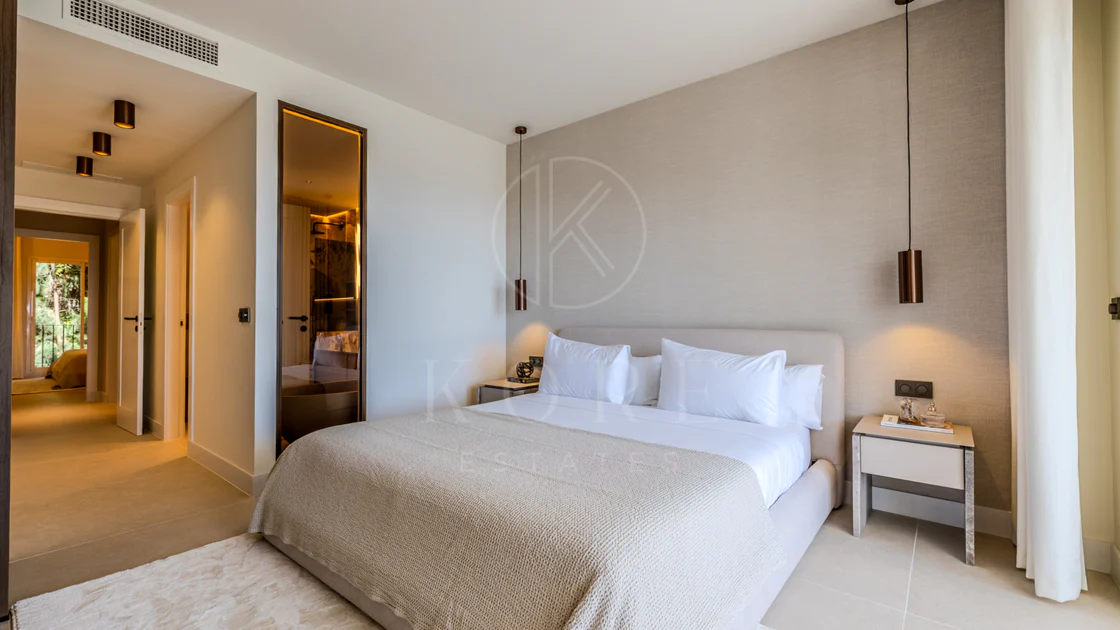 Apartment for sale in La Quinta, Benahavis