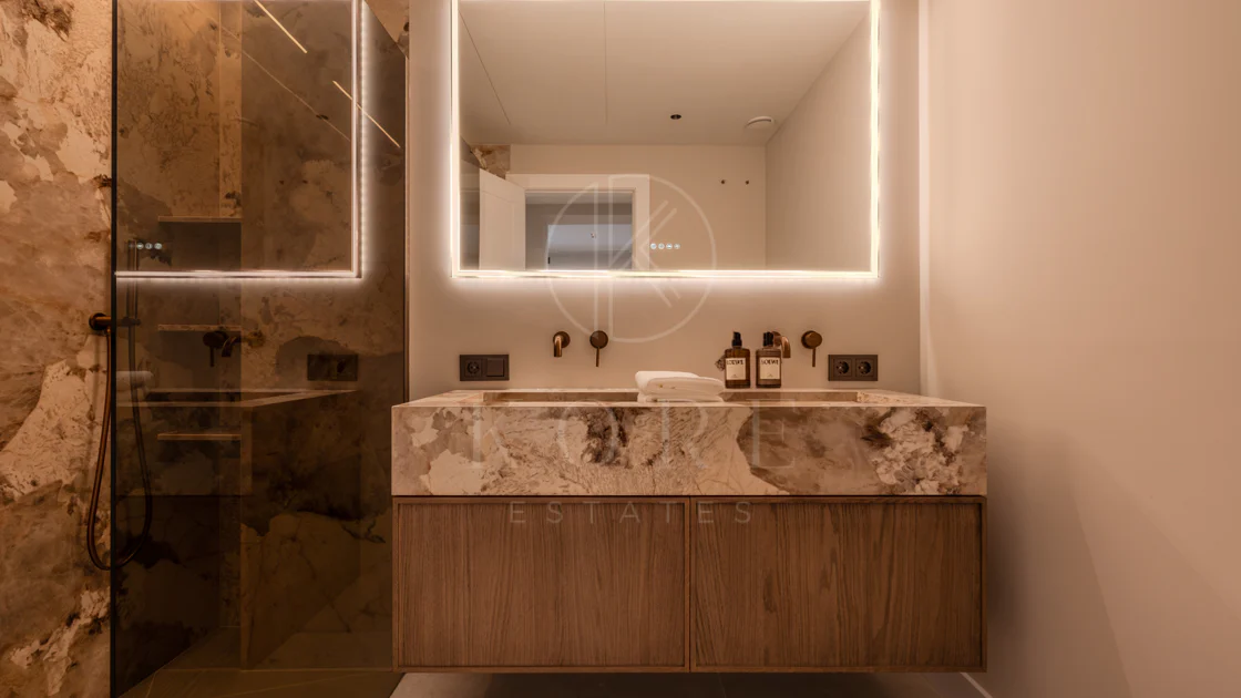 Apartment for sale in La Quinta, Benahavis