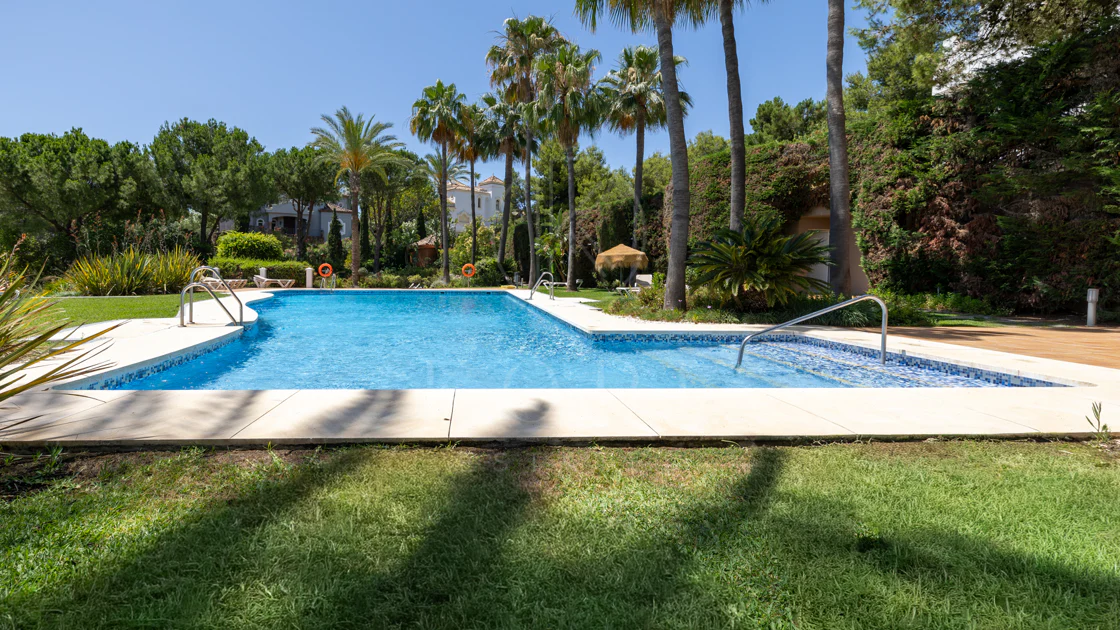 Apartment for sale in La Quinta, Benahavis