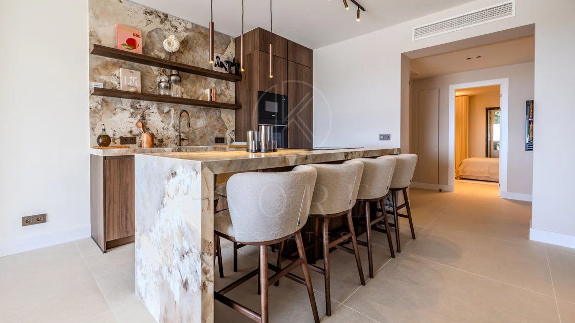 Apartment for sale in La Quinta, Benahavis