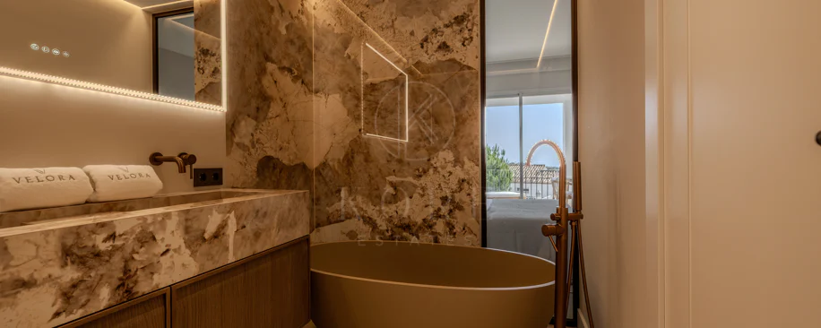 Apartment for sale in La Quinta, Benahavis