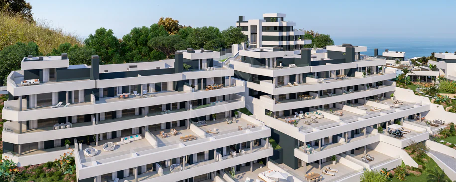 Apartamento de tres dormitorios en la comunidad cerrada de Medblue, en Altos de los Monteros