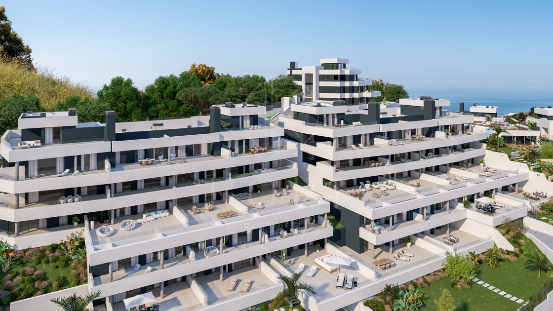 Apartamento de tres dormitorios en la comunidad cerrada de Medblue, en Altos de los Monteros