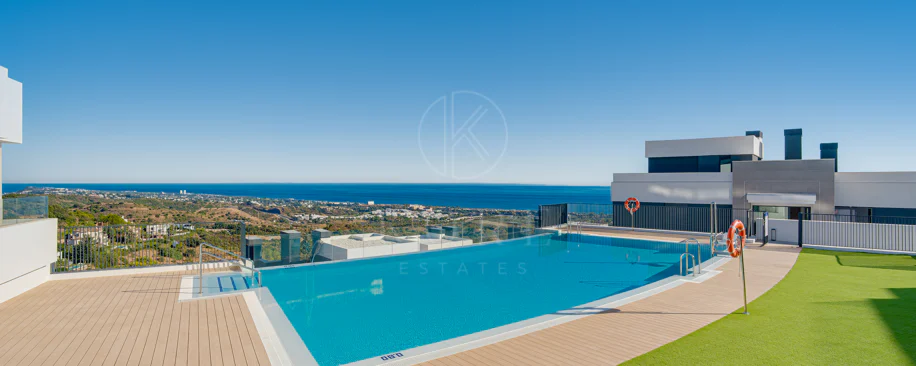 Brand-new, three bedroom apartment in the sought-after gated community of Medblue, in Altos de los Monteros