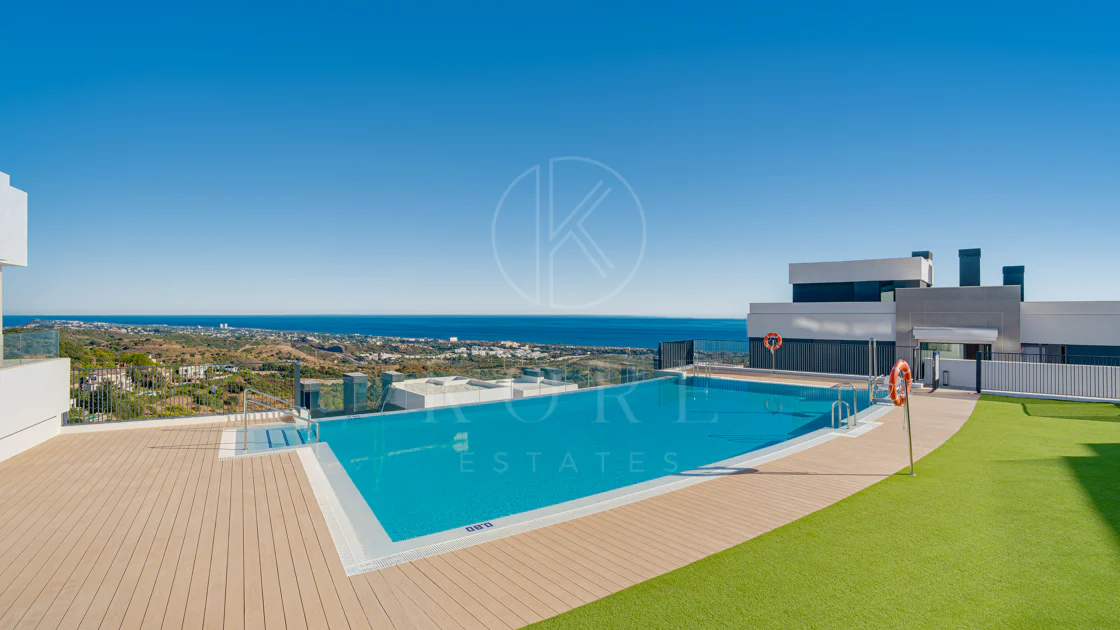 Brand-new, three bedroom apartment in the sought-after gated community of Medblue, in Altos de los Monteros