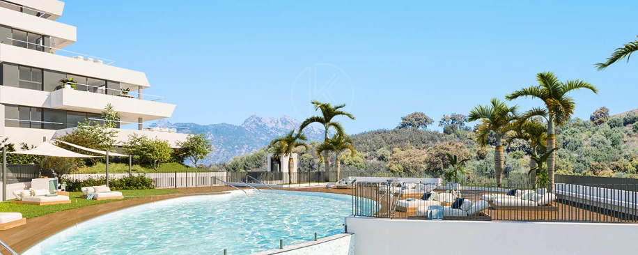 Apartamento de tres dormitorios en la comunidad cerrada de Medblue, en Altos de los Monteros