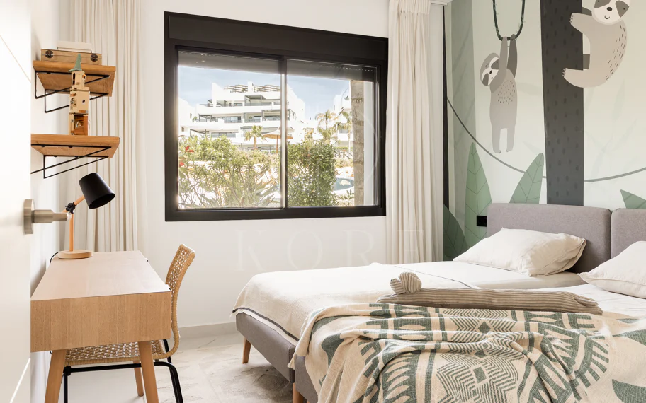 Elegante Apartamento de Diseño en Venta en Mirador de Estepona Hills con Licencia de Alquiler