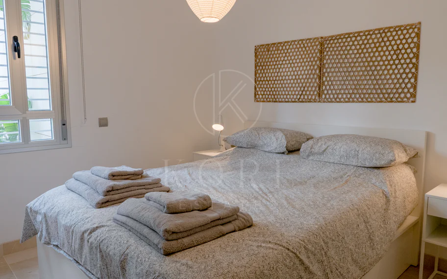 Lujoso y espacioso apartamento de 3 dormitorios en planta baja en Avalon, Los Arqueros Golf