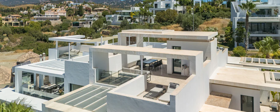 Luxury 2-Bedroom Penthouse with Panoramic Sea & Golf Views – Atalaya Hills