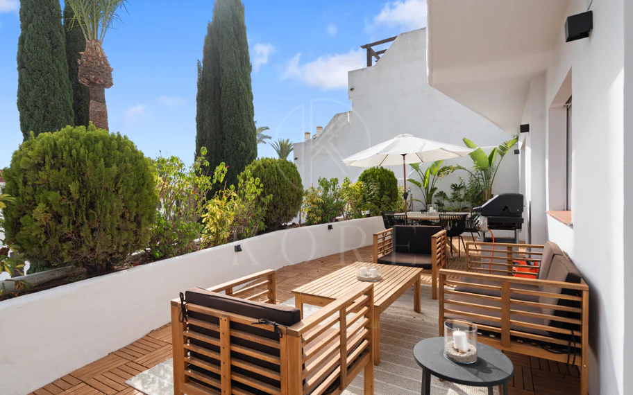 Impresionante Apartamento Reformado de 4 Dormitorios en Nueva Andalucía