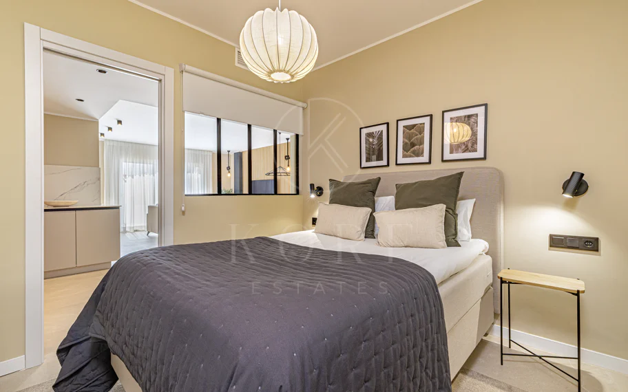 Impresionante Apartamento Reformado de 4 Dormitorios en Nueva Andalucía