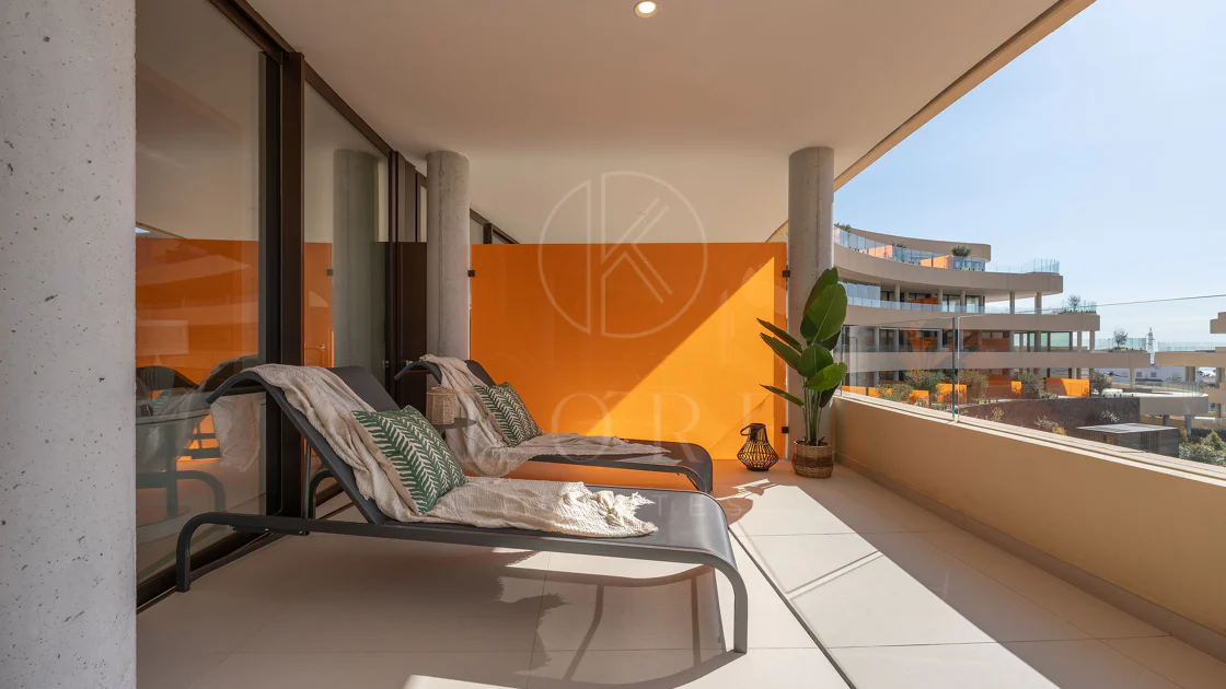 Experiencia refinada vida costera en este nuevo apartamento de lujo ubicado dentro del prestigioso Higuerón Resort.