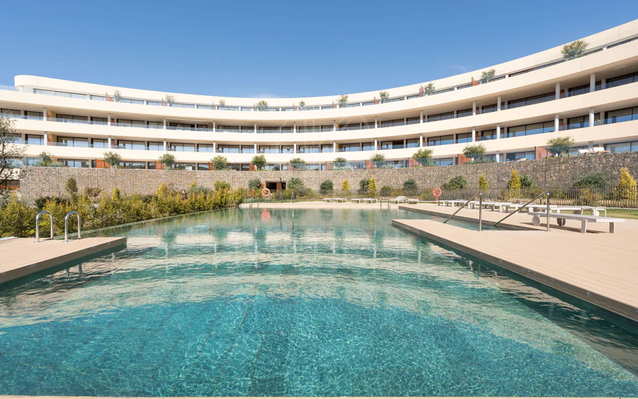 Experiencia refinada vida costera en este nuevo apartamento de lujo ubicado dentro del prestigioso Higuerón Resort.