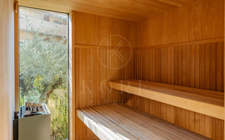 Experiencia refinada vida costera en este nuevo apartamento de lujo ubicado dentro del prestigioso Higuerón Resort.