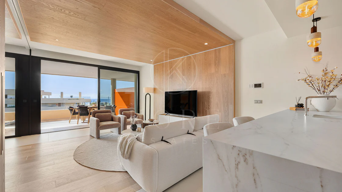Experiencia refinada vida costera en este nuevo apartamento de lujo ubicado dentro del prestigioso Higuerón Resort.