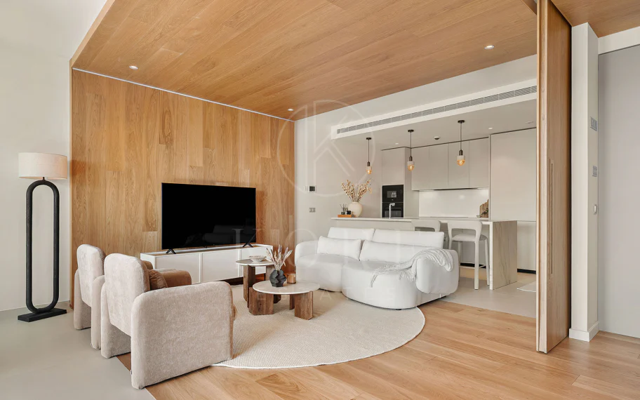Experiencia refinada vida costera en este nuevo apartamento de lujo ubicado dentro del prestigioso Higuerón Resort.