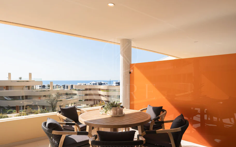 Experiencia refinada vida costera en este nuevo apartamento de lujo ubicado dentro del prestigioso Higuerón Resort.