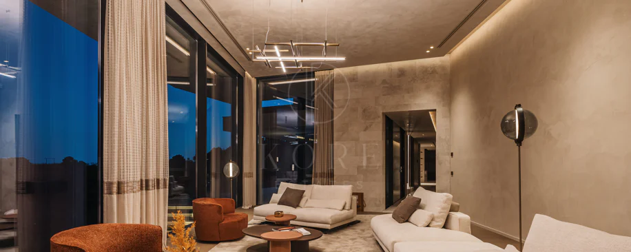 Exceptional Contemporary Villa with Panoramic Views in Monte Mayor