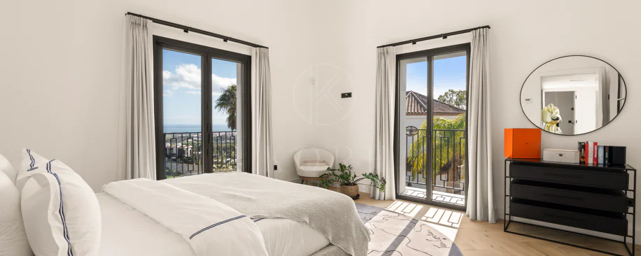 Villa contemporánea renovada en Monte Halcones, Benahavís