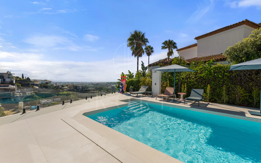 Renovated Contemporary Villa in Monte Halcones, Benahavís