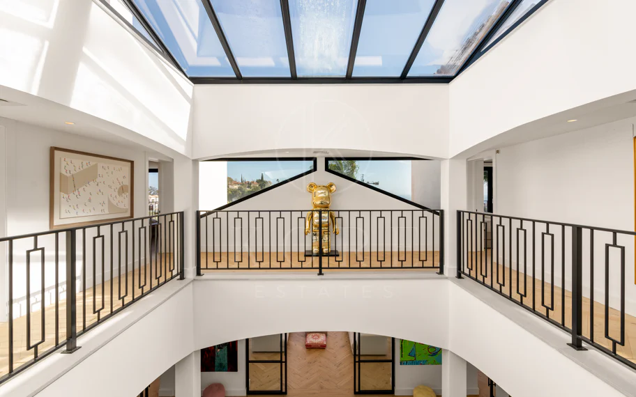 Renovated Contemporary Villa in Monte Halcones, Benahavís