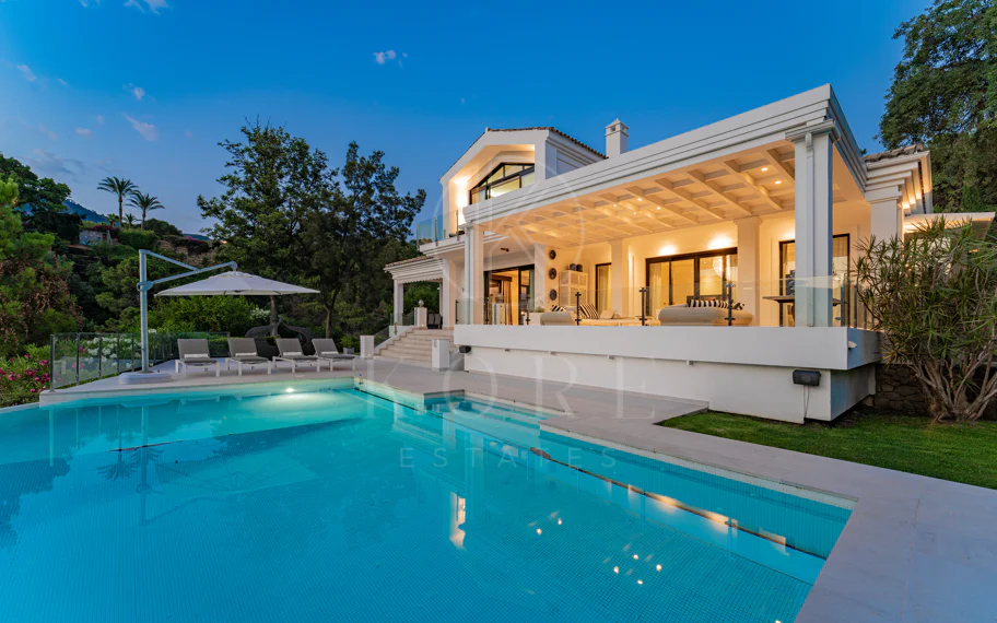 Elegant Mediterranean Villa with Exceptional Privacy in La Zagaleta