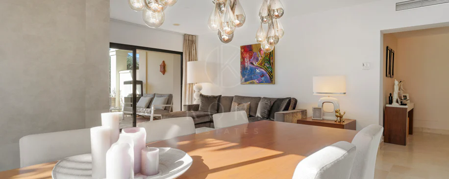 Apartament la Parter de Vânzare în Capanes del Golf, Benahavís – Comunitate Exclusivă cu Acces Controlat