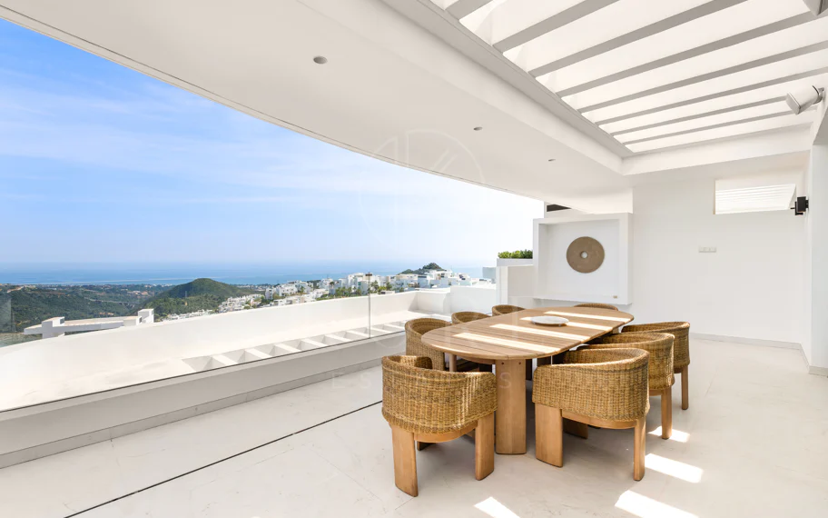 Apartament contemporan în Granados, Palo Alto, cu vedere panoramică la mare și munte