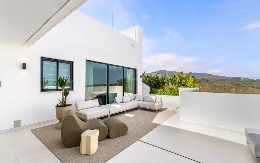 Apartament contemporan în Granados, Palo Alto, cu vedere panoramică la mare și munte